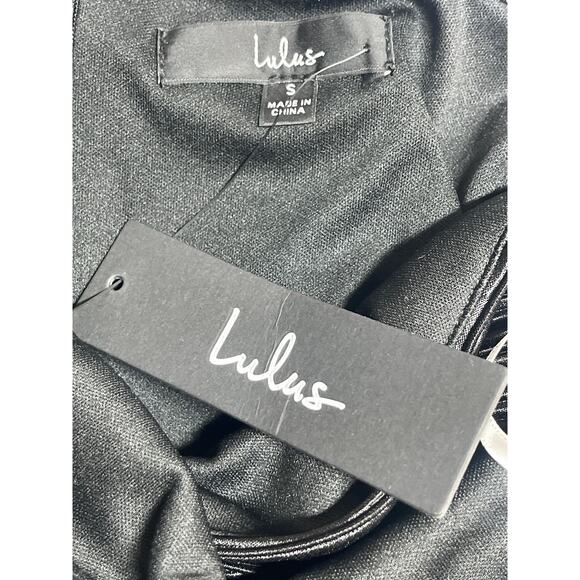 NEW Lulus Black Strapless Tube Bandeau Cutout Pleated Plisse Romper Shorts Sz S - Picture 3 of 5